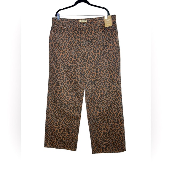 Madewell Leopard Print Flare Jeans - Picture 5 of 15